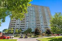 1010 - 2625 REGINA STREET | Ottawa Ontario | Slide Image Three