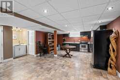 1302 BANKFIELD ROAD | Ottawa Ontario | Slide Image Thirty