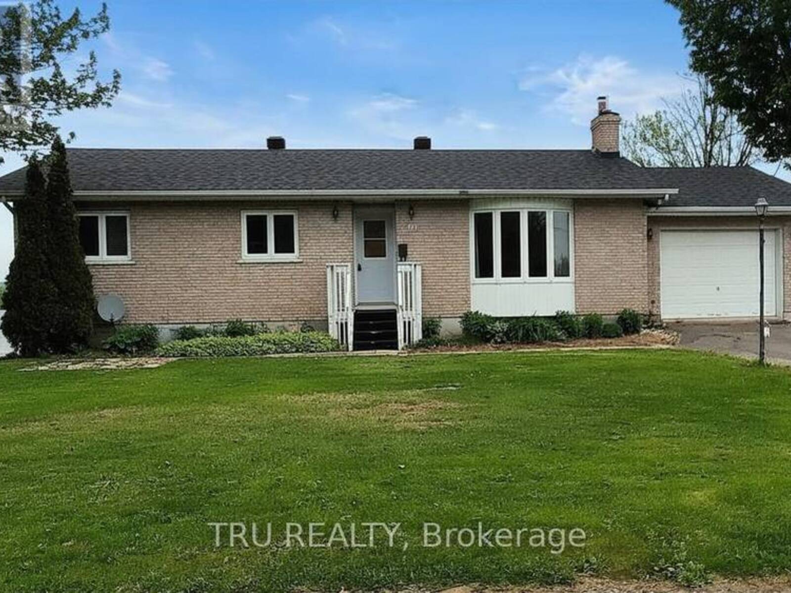 3717 PRUDHOMME ROAD, Alfred and Plantagenet, Ontario K0A 3K0