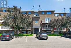 502 - 1589 ST BERNARD STREET | Ottawa Ontario | Slide Image One