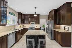 54 FRANCES COLBERT AVENUE | Ottawa Ontario | Slide Image Nine