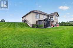 100 LAKE TRAIL ROAD | Ottawa Ontario | Slide Image Six