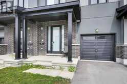805 CERULEAN WAY | Ottawa Ontario | Slide Image Two