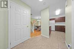 69 ROYAL FIELD CRESCENT | Ottawa Ontario | Slide Image Four