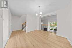 2 - 76 ESTERLAWN PRIVATE | Ottawa Ontario | Slide Image Nine