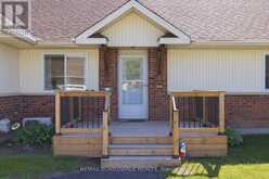206 OAK LEAF PRIVATE | Ottawa Ontario | Slide Image Two