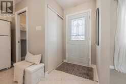206 OAK LEAF PRIVATE | Ottawa Ontario | Slide Image Three