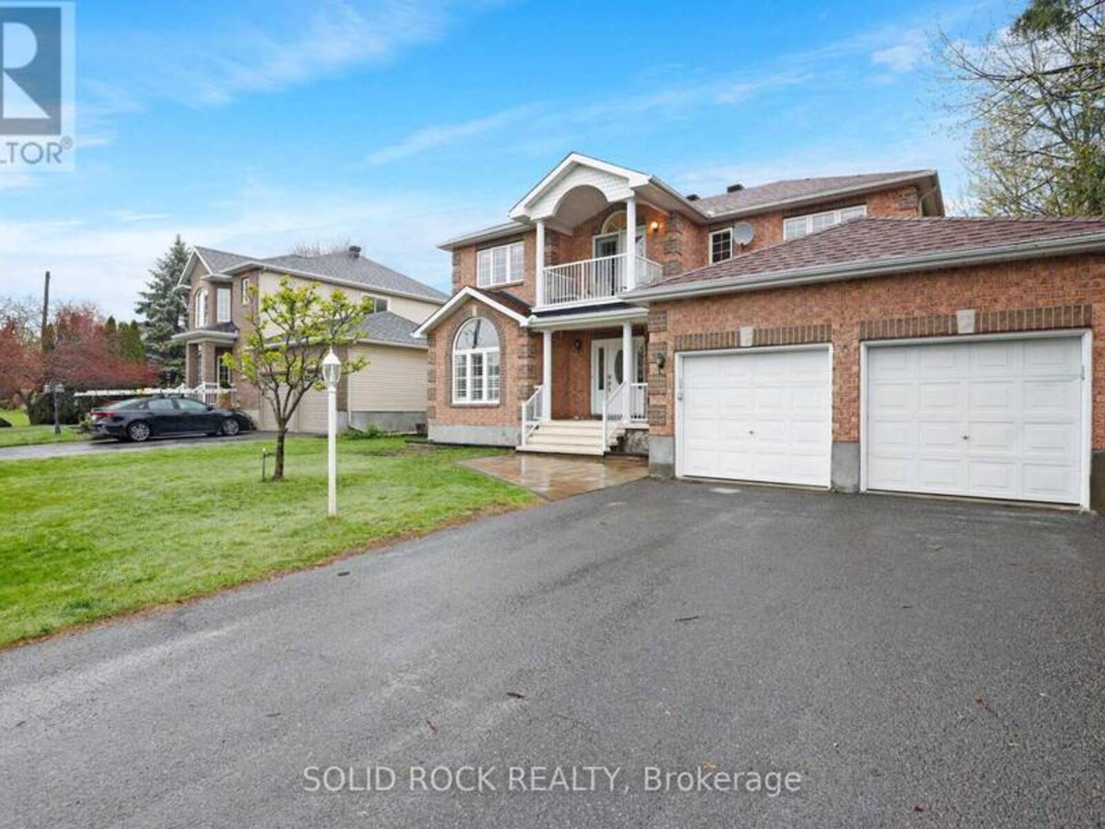 45 BASSWOOD AVENUE, Ottawa, Ontario K2S 1X3