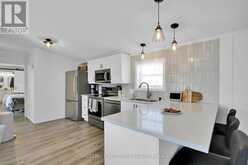 6727 CHRIS TIERNEY PRIVATE | Ottawa Ontario | Slide Image Eleven