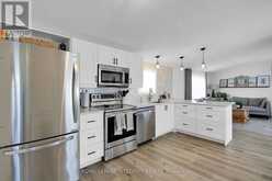 6727 CHRIS TIERNEY PRIVATE | Ottawa Ontario | Slide Image Twelve