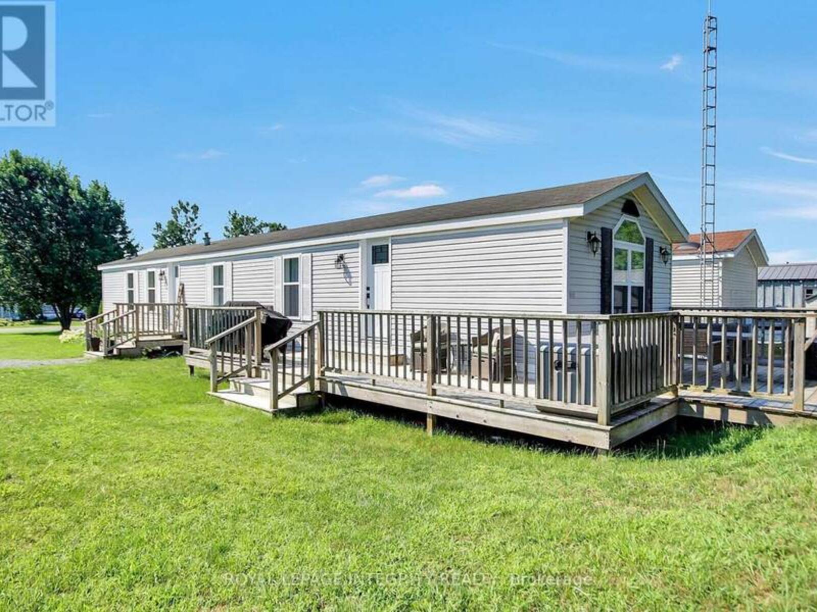 6727 CHRIS TIERNEY PRIVATE, Ottawa, Ontario K4P 1H4
