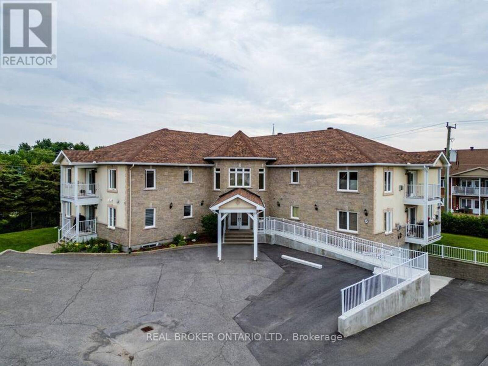 103 - 32 LA CROISEE STREET, Embrun, Ontario K0A 1W0