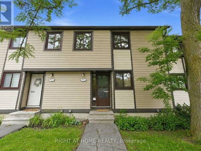 3 - 7874 JEANNE D'ARC BOULEVARD Ottawa Ontario, K1C 2E9 - 3 Bedrooms Condo For Sale