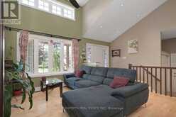 79 SETTLEMENT LANE | Russell Ontario | Slide Image Nine