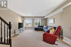 62 ARGENT PRIVATE | Ottawa Ontario | Slide Image Twelve