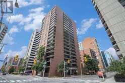 907 - 475 LAURIER AVENUE W | Ottawa Ontario | Slide Image One