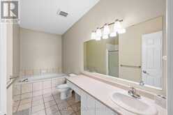 32 TRUMP AVENUE | Ottawa Ontario | Slide Image Thirteen