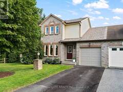 32 GREER STREET Ottawa Ontario, K2S 1H7