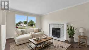 209 BRIDGE STREET N | Kemptville Ontario | Slide Image Six