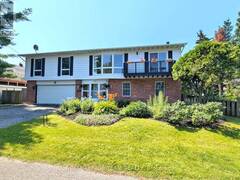 136 JAMES CUMMINGS AVENUE Ottawa Ontario, K2H 8E1
