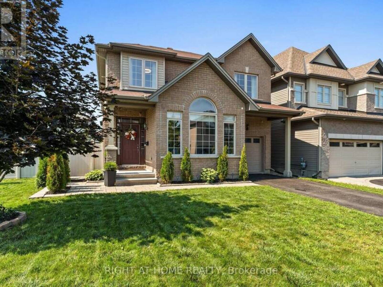 525 PEERLESS STREET, Ottawa, Ontario K2J 5P9