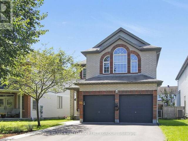 104 STRATHCARRON CRESCENT Ottawa Ontario, K2K 0C7 - 5 Bedrooms Home For Sale