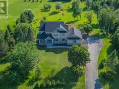 28 RIDINGVIEW CRESCENT Ottawa Ontario, K2S 1W3