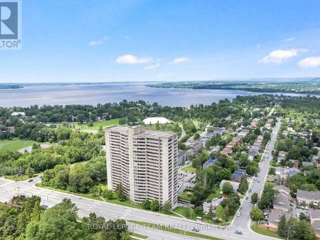 1402 - 415 GREENVIEW AVENUE Ottawa Ontario, K2B 8G5 - 2 Bedrooms Condo For Sale