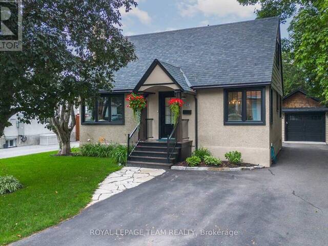 185 CAMELIA AVENUE Ottawa Ontario, K1K 2X7 - 3 Bedrooms Home For Sale