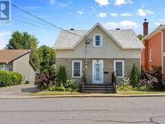 79 MUTUAL AVENUE Renfrew Ontario, K7V 3R4