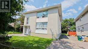 1023 MEADOWLANDS DRIVE | Ottawa Ontario | Slide Image Three