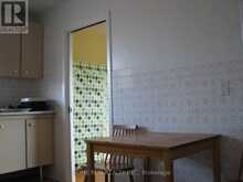 1023 MEADOWLANDS DRIVE | Ottawa Ontario | Slide Image Twelve