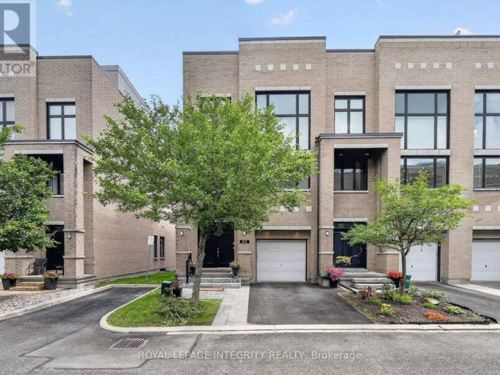 812 PETRA PRIVATE, Ottawa, Ontario K2T 0G3