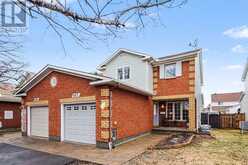 897 PARADISE CRESCENT | Ottawa Ontario | Slide Image One