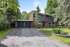 14 CARR CRESCENT | Ottawa Ontario | Slide Image Two