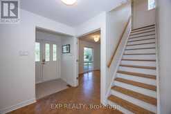 14 CARR CRESCENT | Ottawa Ontario | Slide Image Six