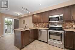 358 ALDWORTH PRIVATE | Ottawa Ontario | Slide Image Eleven