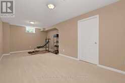 358 ALDWORTH PRIVATE | Ottawa Ontario | Slide Image Twenty-two
