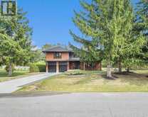 19 NEWLAND DRIVE E | Ottawa Ontario | Slide Image Two