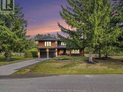 19 NEWLAND DRIVE E Ottawa Ontario, K2J 3Z8