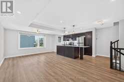 575 TAKAMOSE PRIVATE | Ottawa Ontario | Slide Image Seven