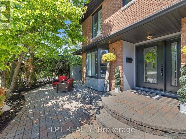 11 ELDERWOOD TRAIL Ottawa Ontario, K2S 1C9 - 4 Bedrooms Home For Sale