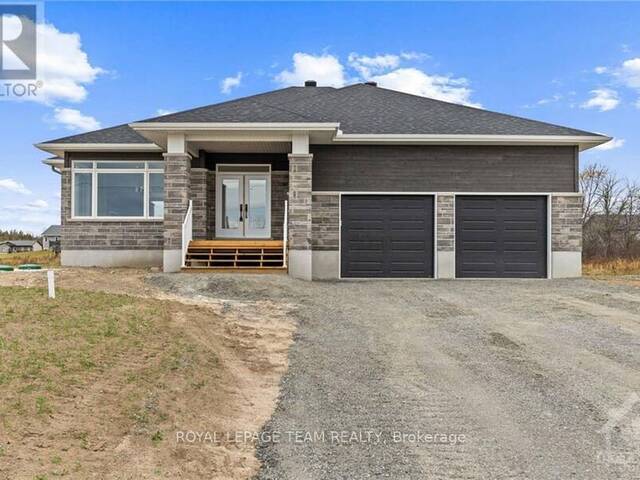 19 IRVIN WOERMKE STREET McNab-Braeside Ontario, K0A 1G0 - 3 Bedrooms Home For Sale