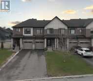 662 PUTNEY CRESCENT | Ottawa Ontario | Slide Image Two