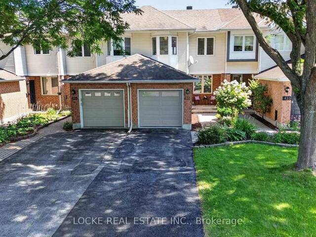 431 LAWLER CRESCENT Ottawa Ontario, K4A 3Y3 - 3 Bedrooms Home For Sale