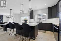 301 MOONLIGHT DRIVE | Russell Ontario | Slide Image Thirteen