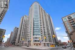 1003 - 195 BESSERER STREET | Ottawa Ontario | Slide Image Six