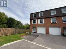 32 APPLEBY PRIVATE N | Ottawa Ontario | Slide Image One