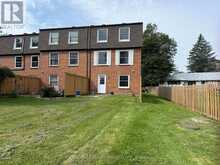 32 APPLEBY PRIVATE N | Ottawa Ontario | Slide Image Two