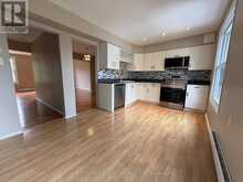 32 APPLEBY PRIVATE N | Ottawa Ontario | Slide Image Six
